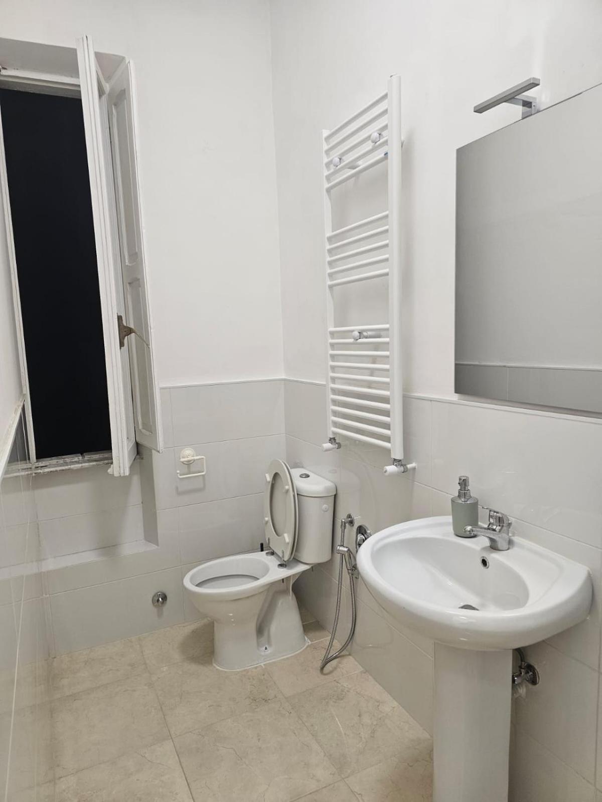 Raynova Otel Roma Oda fotoğraf